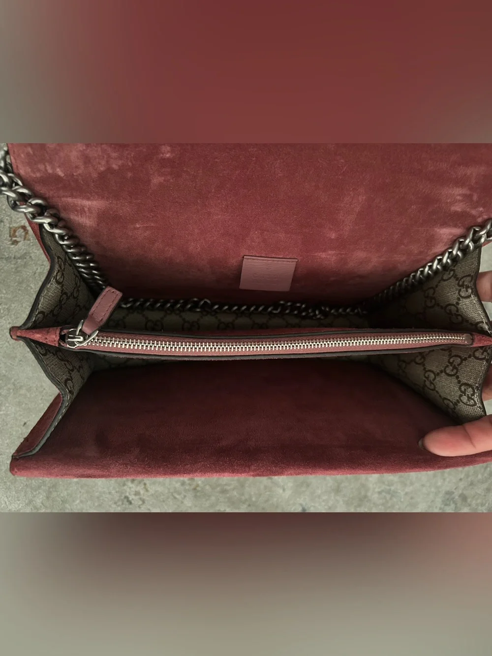 Gucci Dionysus GG Supreme Floral Shoulder Bag - Picture 2 of 9